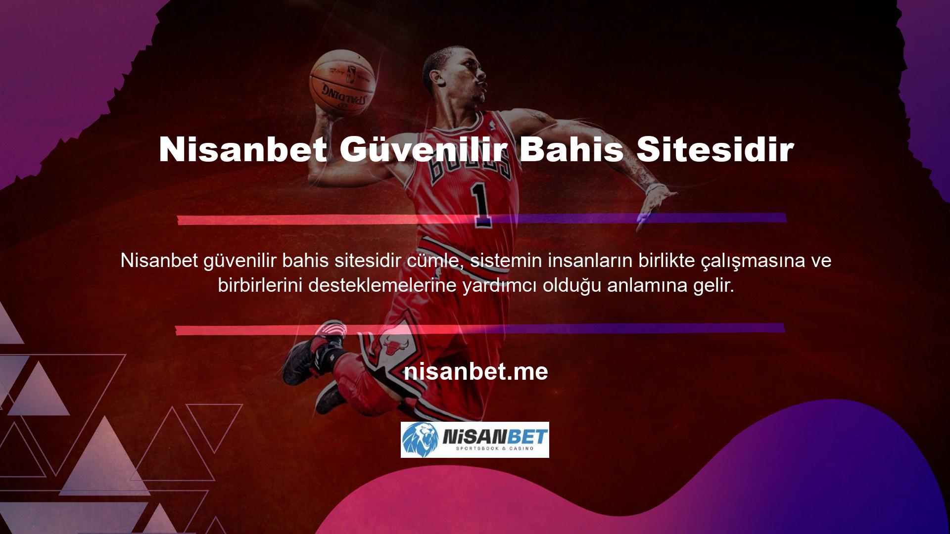Sorunlara yardımcı olan insanlar her zaman çalışır, ne zaman olursa olsun veya hangi gün olursa olsun